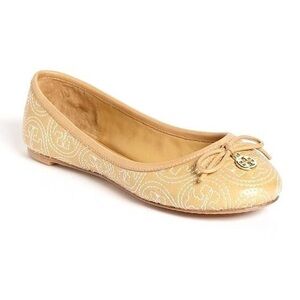 NWOT Tory Burch Soft Tan Leather Stitched Logo Ballet Flats in Iced Coffee Sz 9